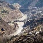 चमोली के मोपाटा के पास बारातियों की बेकाबू कार खाई में गिरी, 3 की मौत, 2 घायल